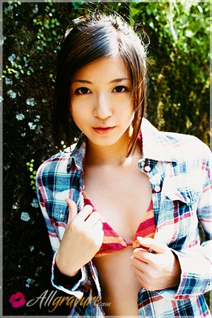 Mami Matsuyama at AllGravure.com; Asian 