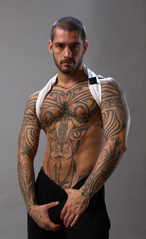 Commitment for the tats; Men 