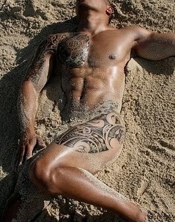 I admire the hell out of who ever found this at the beach! Gettin&#39; my shovel and pail, as we speak . . .; Men 