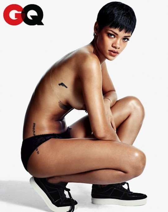 Rihanna's Nipple Exposed In New GQ Spread - Rap Dose; Babe Celebrity Hot 