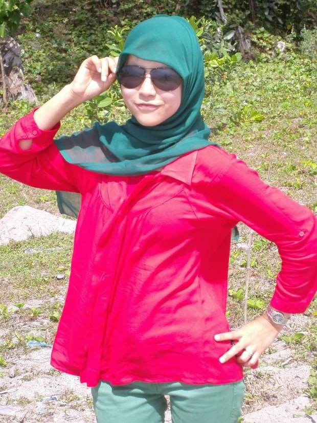 ...; Asian Hot Jilbab Non Nude Teen Uniform 