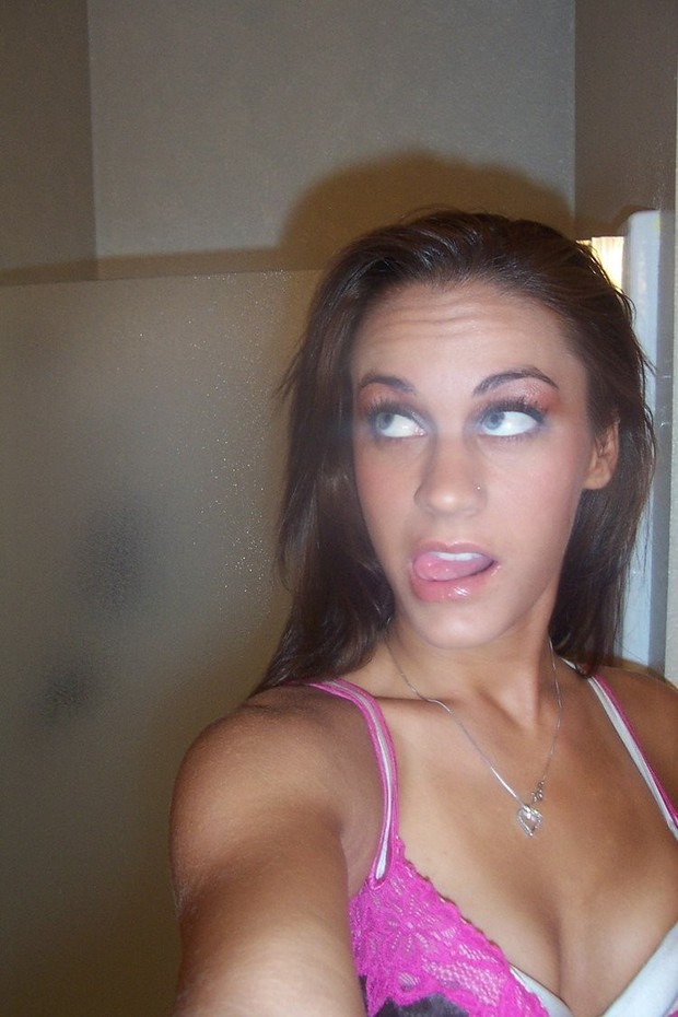 ...; Babe Hot Selfshot 