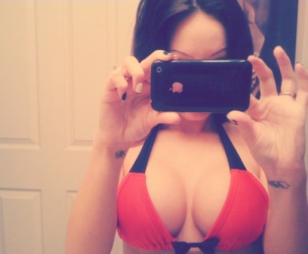 ...; Babe Hot Selfshot 