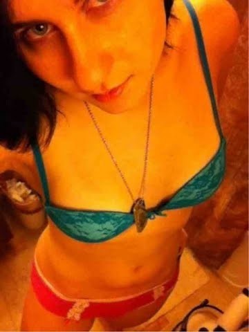 ...; Babe Hot Selfshot 