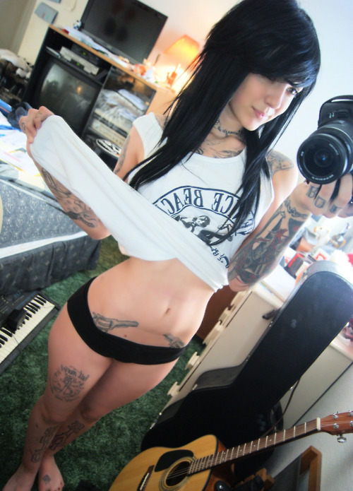 ...; Babe Hot Selfshot 